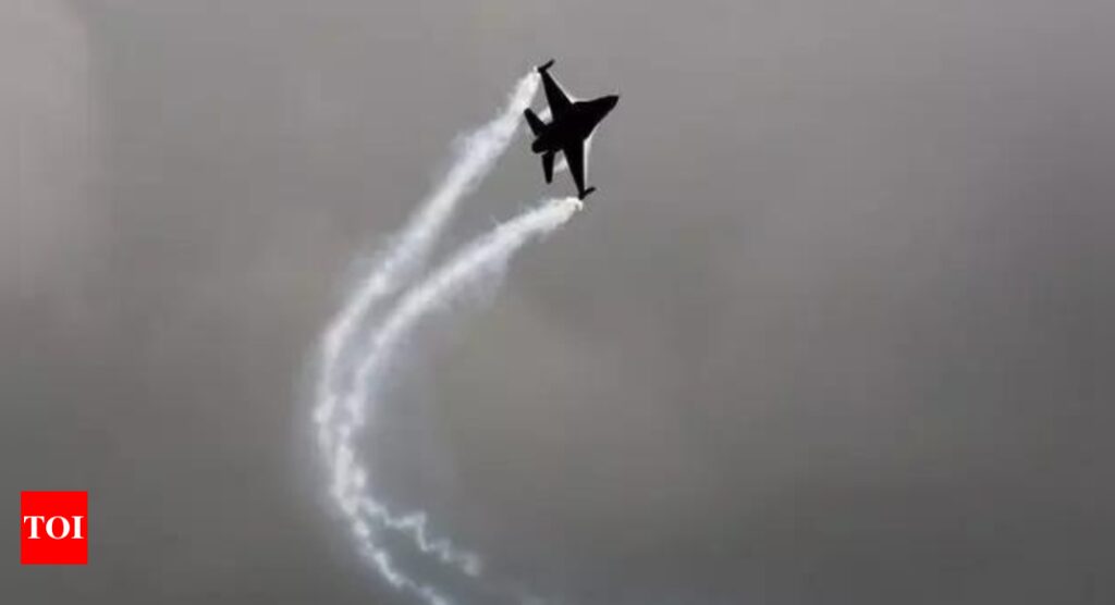Taiwan detects 10 Chinese military aircraft, five naval ships around nation
