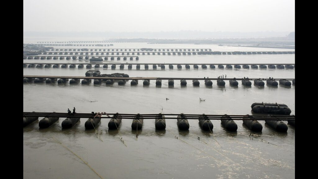 Pollution levels in Prayagraj surge as smog, dust worsen conditions for residents