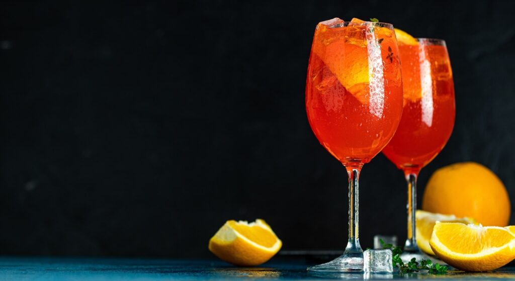 Quick and easy cocktail recipes for your next house party
