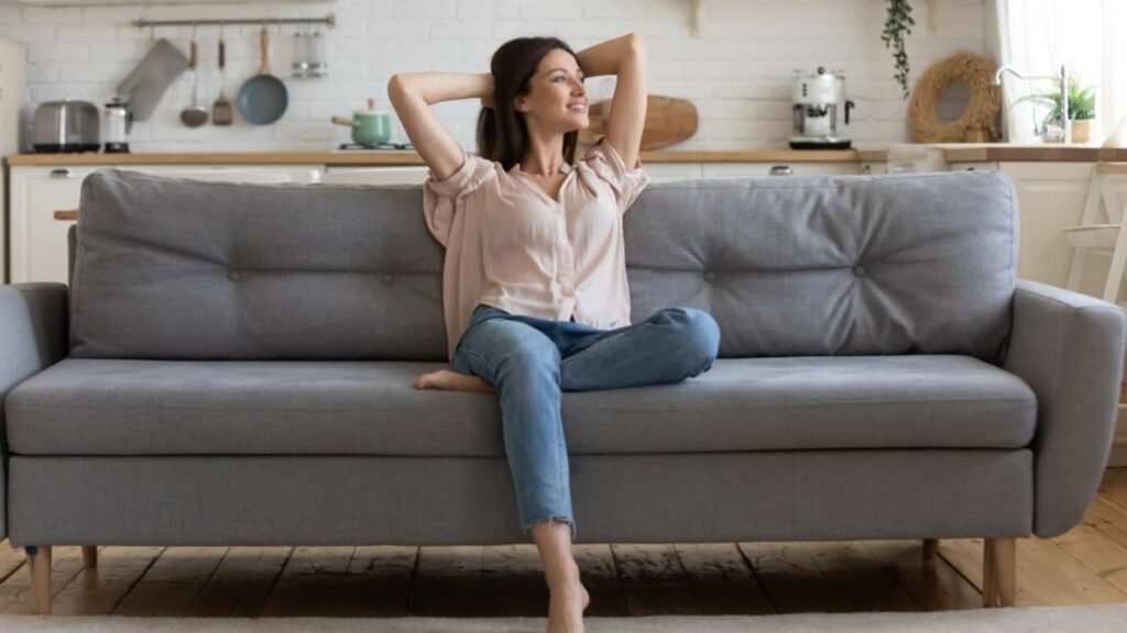 Reddit answers why people stay single in an eye-opening thread: ‘I complete me…’