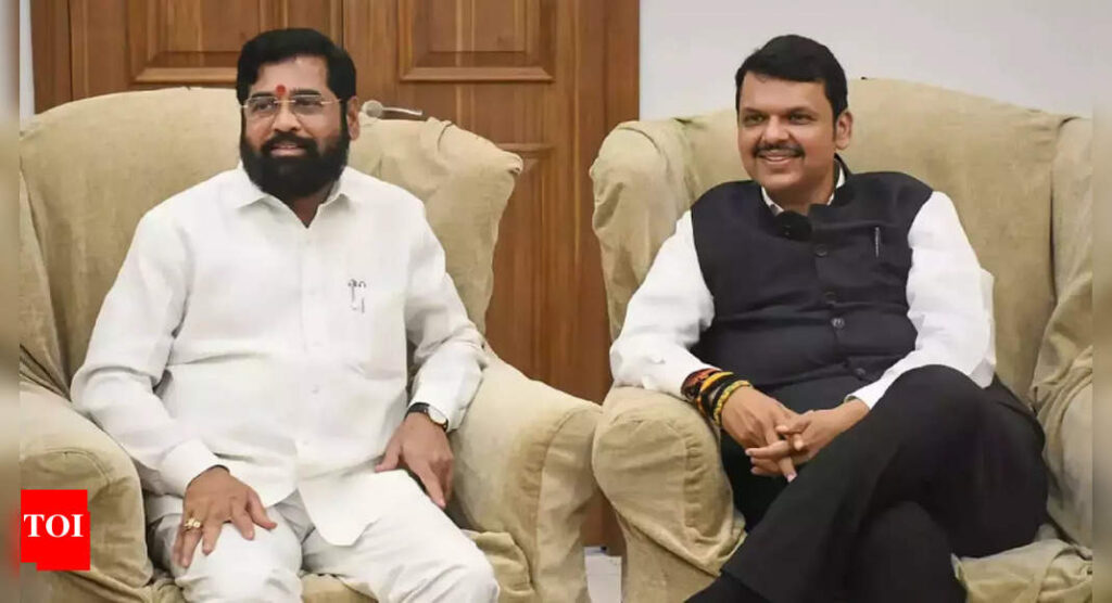 Eknath Shinde agrees to be dy CM after Devendra Fadnavis calls on him | India News