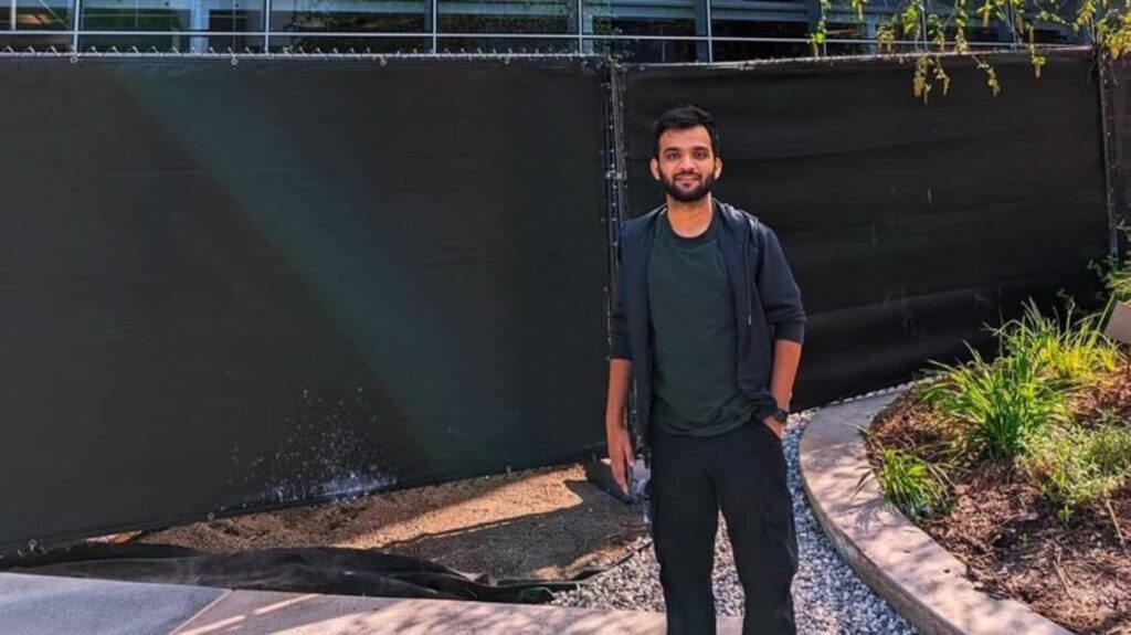 Bengaluru techie reveals ‘pros and cons’ of working at Google as he completes three years | Trending