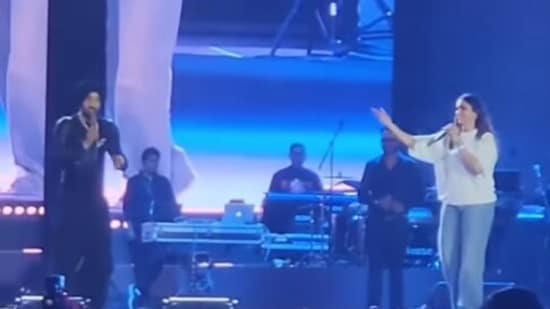 Bollywood News Live Today December 7, 2024 : Deepika Padukone teaches Diljit Dosanjh Kannada as she joins him on stage during his Bengaluru concert. Watch