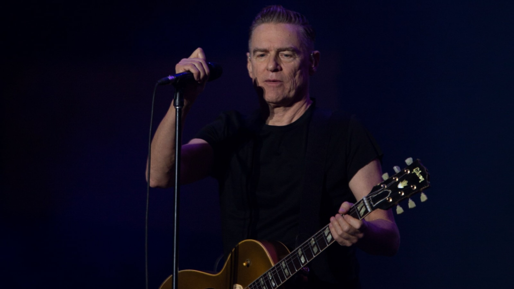 Bryan Adams pays tribute to friend Tina Turner at the Mumbai concert that had Raveena Tandon, Arbaaz Khan in attendance