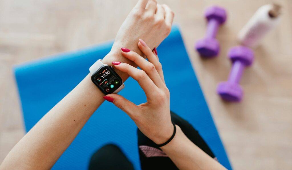 Explore life-saving features of smartwatches: Essential information and our top picks