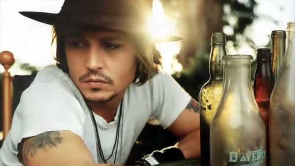 Johnny Depp’s rarely-seen son Jack secretly works as a bartender in a trendy Paris restaurant | Hollywood
