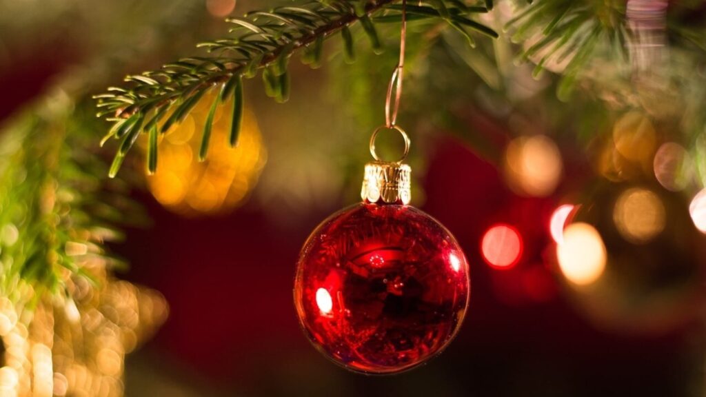 Lighting to upholstery: 3 interior decor tips to cosy up your home for Christmas magic this winter