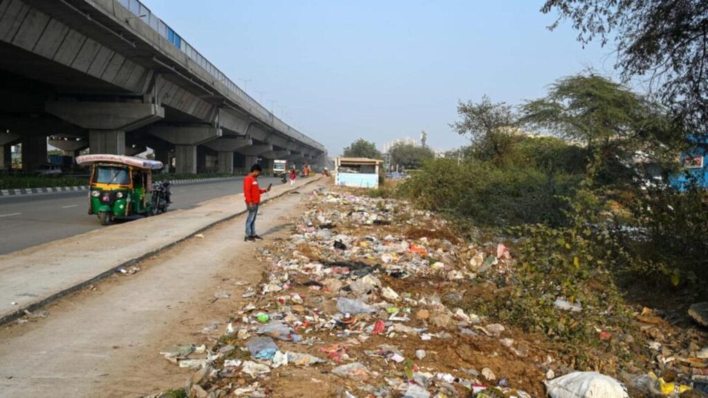 NHAI urges MCG to curb garbage dumping along Dwarka e-way