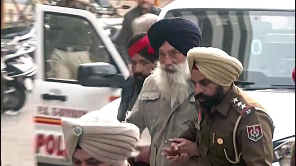 SGPC passes resolution seeking excommunication of Sukhbir attacker Narain Singh Chaura