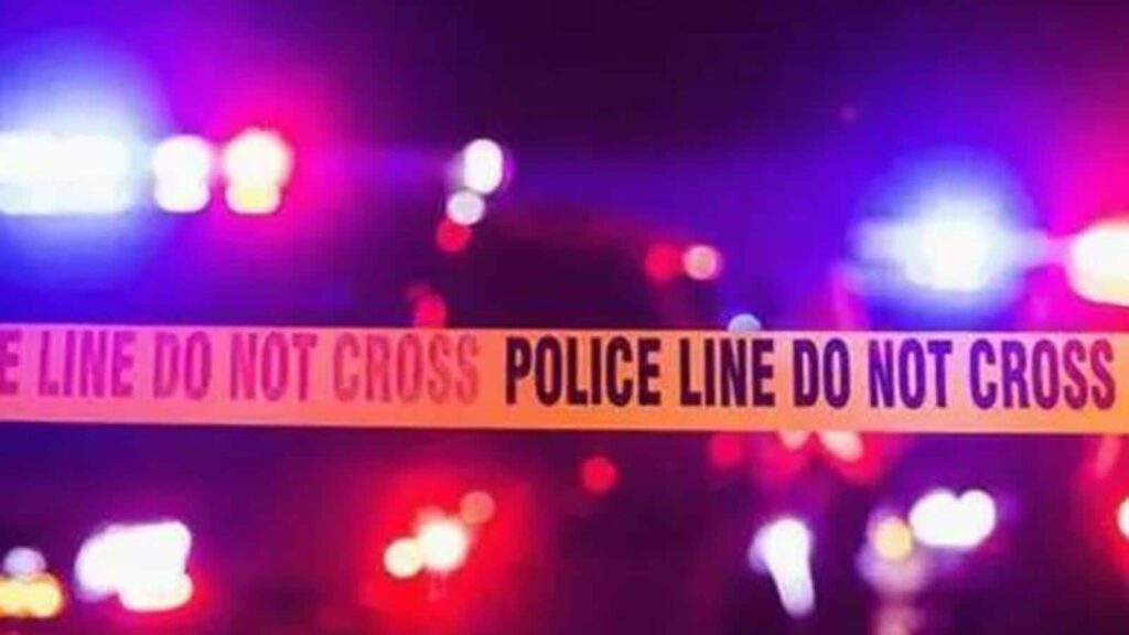 Six killed after car collides with truck in Chitrakoot