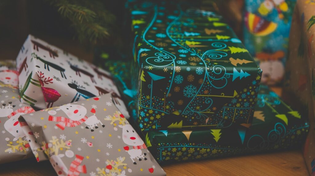 The ultimate Christmas gifting guide for him: Presents that’ll definitely wow him | Fashion Trends