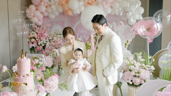 A Gentleman’s Dignity actor Yoon Jin-yi welcomes second daughter with husband Kim Tae-geun