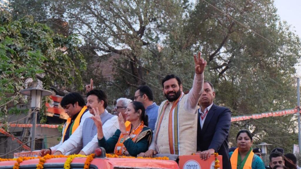 BJP promises to uplift poor, improve infra in civic polls manifesto