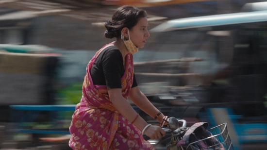 Baksho Bondi review: Tillotama Shome delivers an outstanding performance in wrenching drama