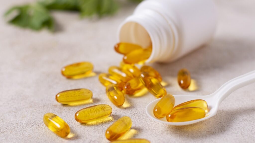 Best multivitamin for women in 2025: Which one offers more benefits between HealthKart HK Vitals and Himalayan Organics? | Health