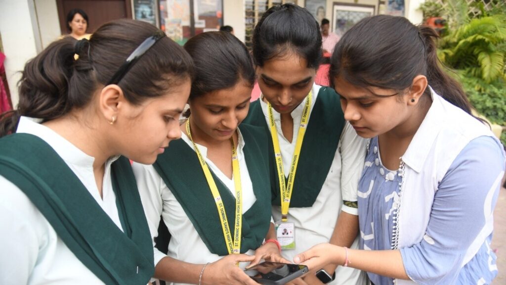 CBSE asks schools to submit observations on board exam papers, puts forward three requests