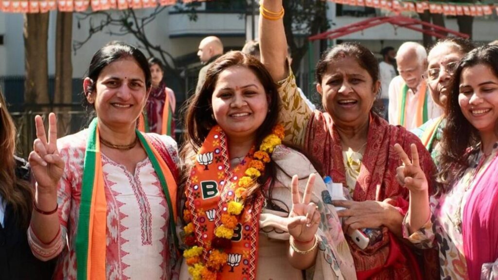 Campaign hurdles: Independents, BJP candidates trade accusations