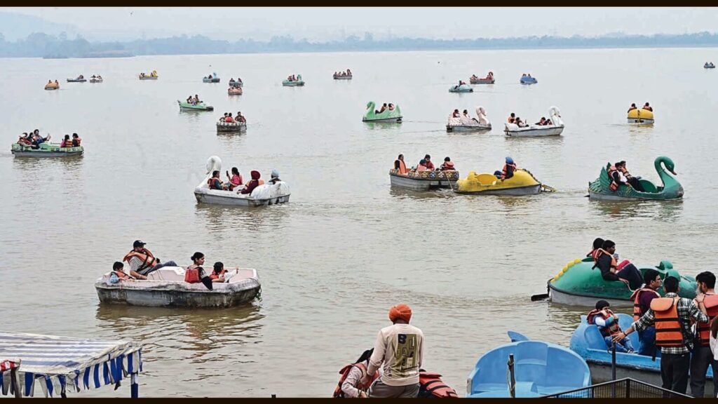 Chandigarh: Chill returns as cloud cover causes temp to plunge by 6°C