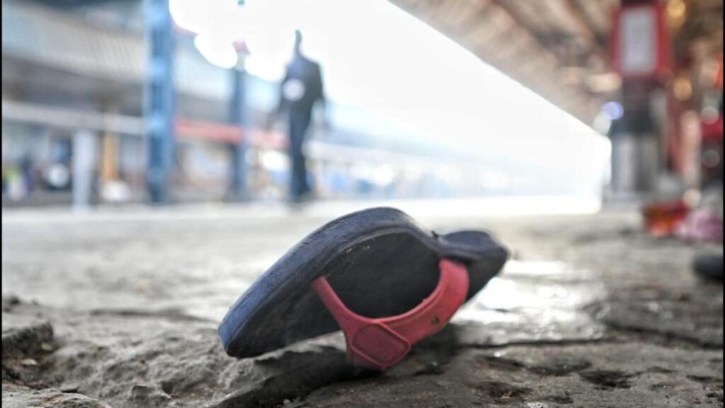Commuters recall chaos during New Delhi Railway Station stampede that killed 18 | Latest News India