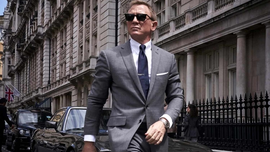 Daniel Craig reacts to Amazon MGM taking over creative reins of James Bond films with a message for Wilson, Broccoli | Hollywood