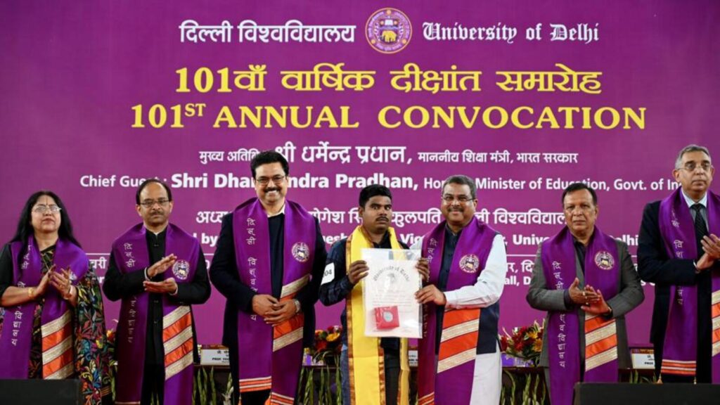 Delhi University marks 101st convocation | Latest News Delhi