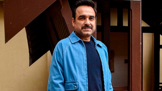 Did you know Pankaj Tripathi’s photo was once on a ‘wanted board in police station’? Actor reveals why it happened | Bollywood