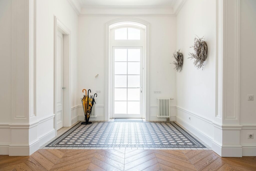 Don’t neglect your foyer and entryway: Decor tips for an epic first impression of your home