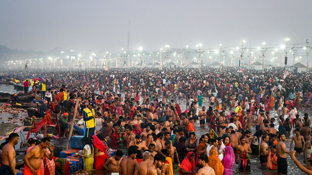 Flowers, prayers, chants of ‘har har mahadev’ on last day of Maha Kumbh | Photos
