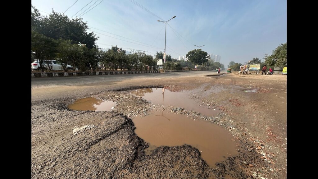 For Gurugram, potholes a key civic polls issue | Latest News Delhi