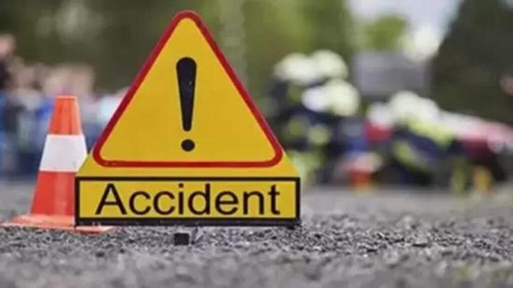 Ghaziabad: 2 killed, 4 injured as bus mows down 6 on NH-9