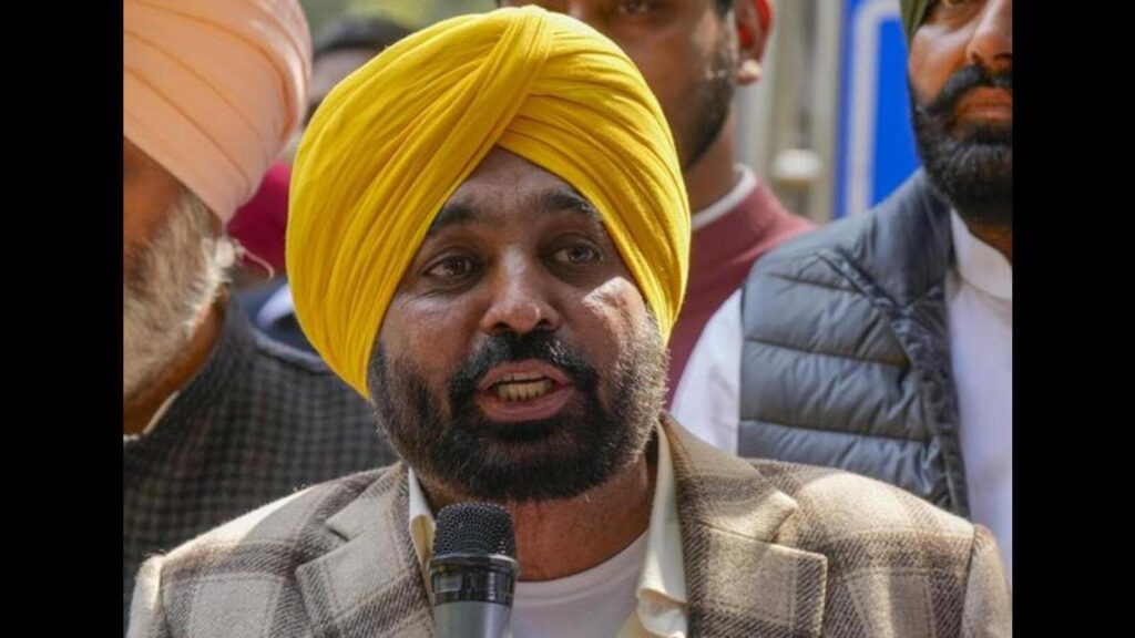 How many MLAs does Congress have in Delhi? Punjab CM Mann hits back at Bajwa