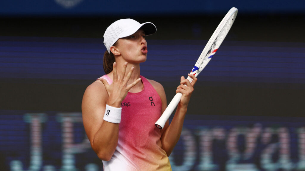 Iga Swiatek stunned by teenager Andreeva in Dubai quarterfinals | Tennis News