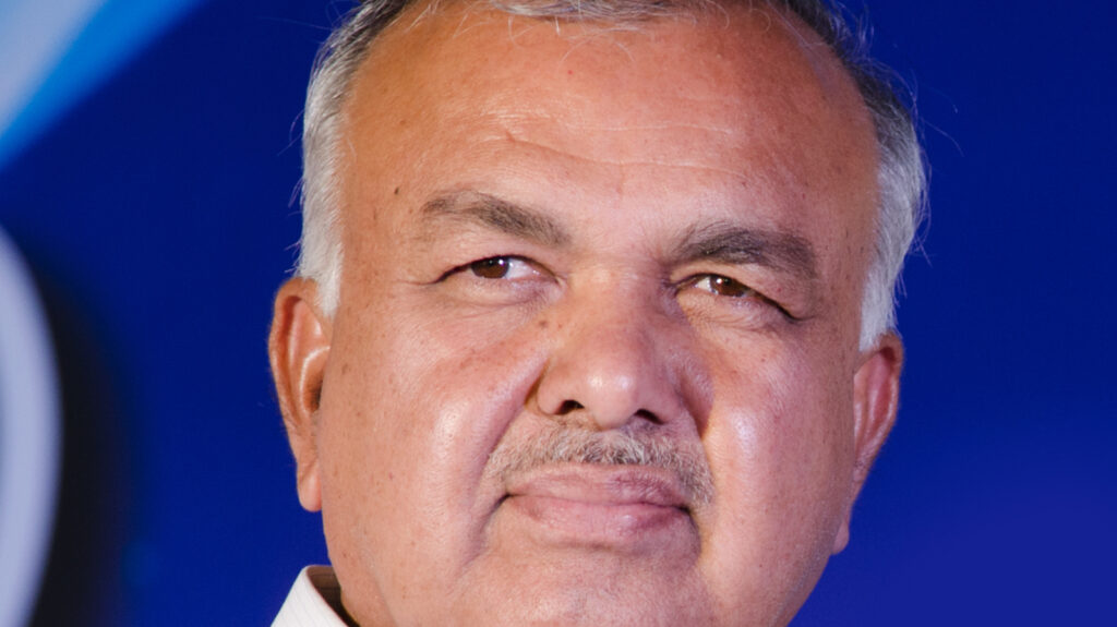 Karnataka minister supports bus conductor assaulted for not speaking Marathi in Belagavi | Bengaluru