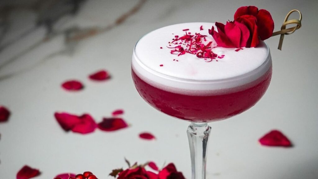 Last-minute DIY cocktail recipes to make your Valentine’s Day celebration special