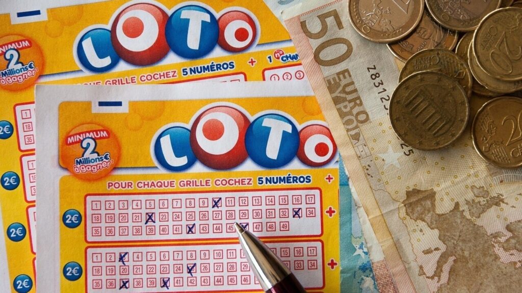 Last-minute lottery tickets win big in Ireland, winners become millionaires with life-changing prize | Trending