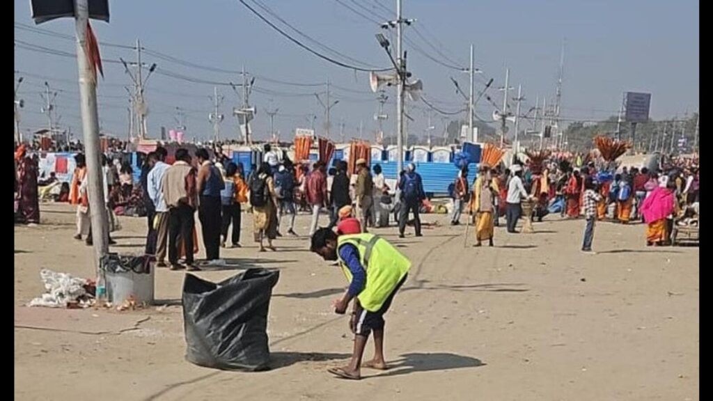 MAHAKUMBH-2025: Massive clean-up drive restores Sangam Ghats after Maghi Purnima