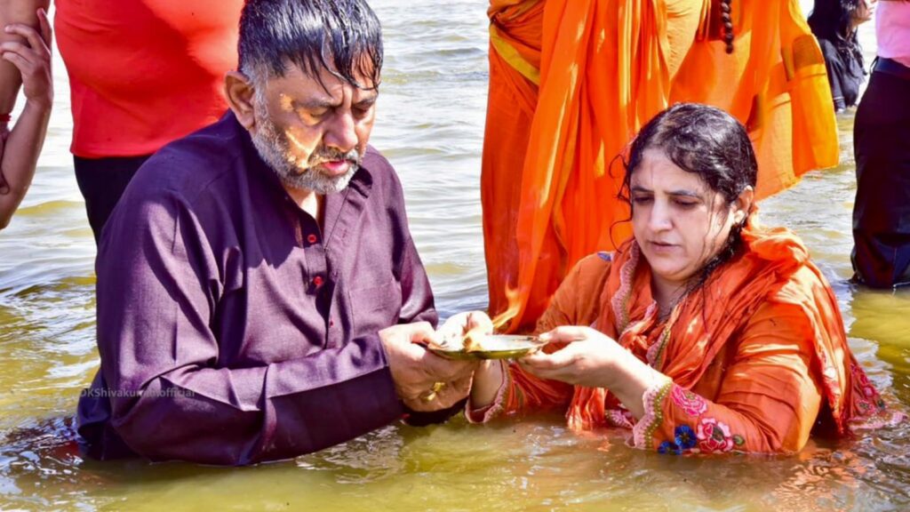 Maha Kumbh: Pushkar Dhami, DK Shivakumar, and other politicians take a holy dip | Photos