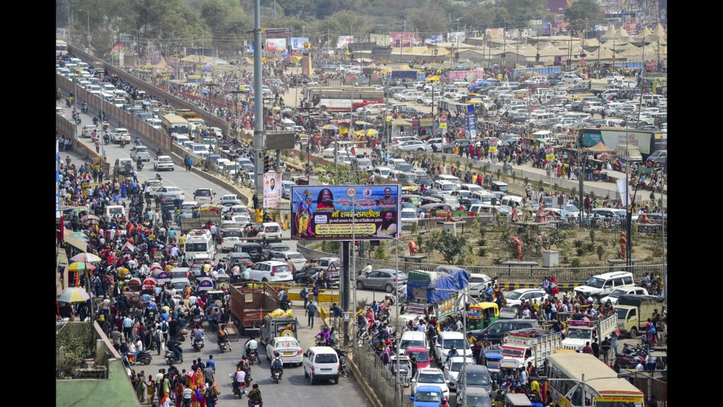 Mahashivratri Snan at Prayagraj: 4,500 buses deployed; service every 10 minutes for passengers