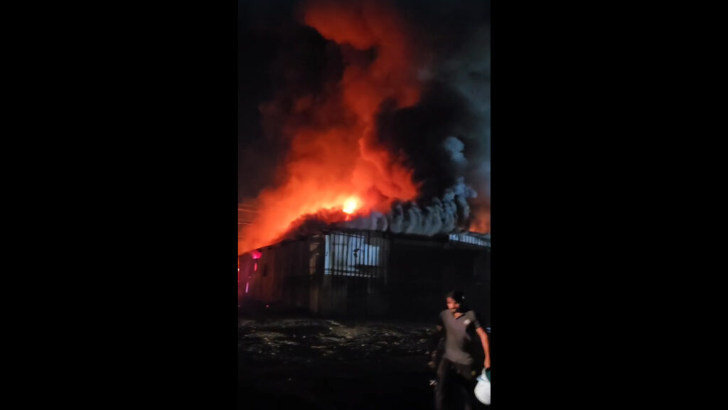 Major fire reported in Manjri, no injuries reported 