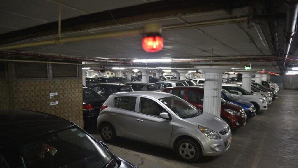 NDMC to roll out smart integrated parking system by June | Latest News Delhi