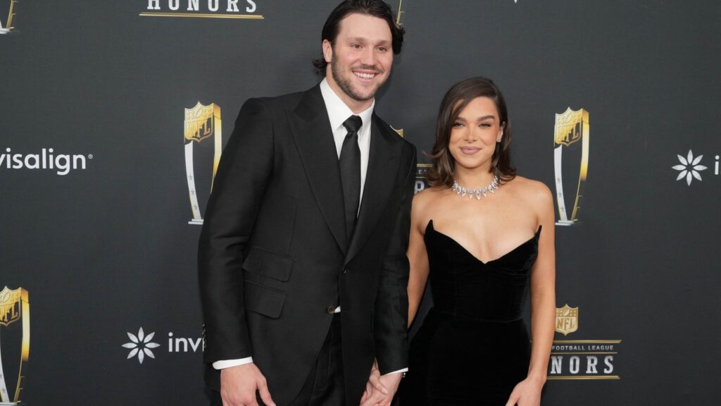 NFL Honors 2025: Best fashion moments from red carpet | Photos