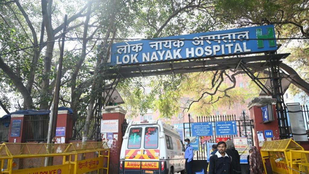 New Delhi railway station stampede: 15 autopsy reports out | Latest News Delhi
