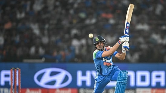 Pietersen assesses what makes Shubman Gill ‘intimidating to bowl to’ after technical changes: ‘Bowler can’t just…’