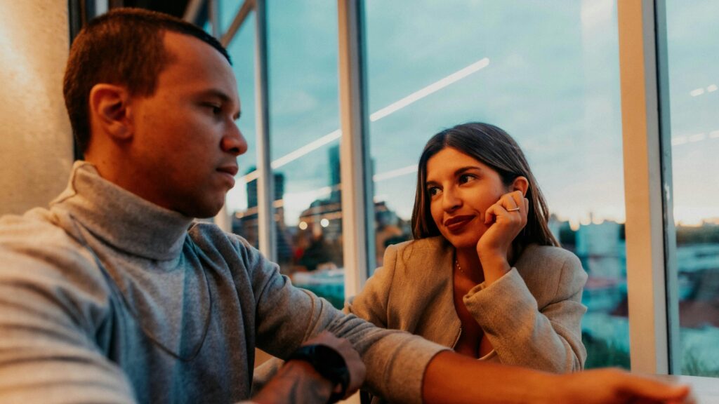 Psychologist shares four questions to ask when getting into a new relationship