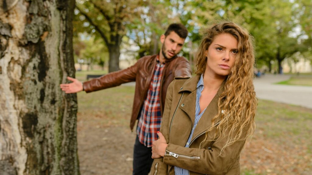 Quick to blame others? Study hints at checking your screentime to stop being defensive for every mistake