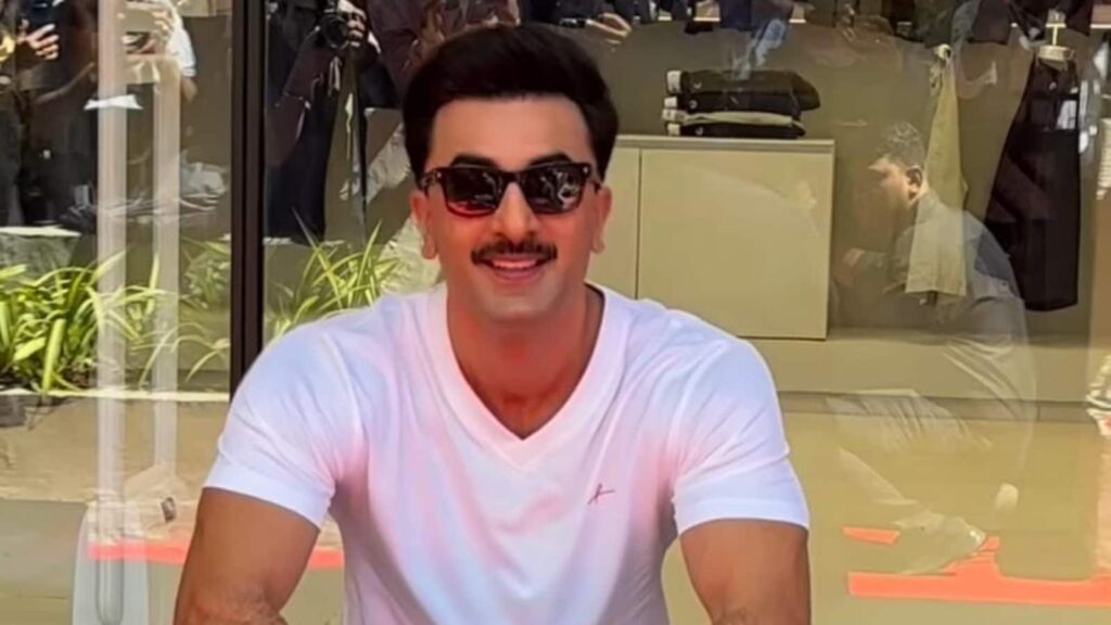 Ranbir Kapoor steps out in style for launch of his lifestyle brand ARKS, greets fans outside store. Watch | Bollywood