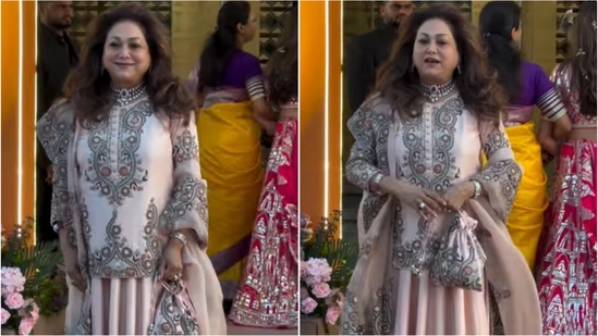 Tina Ambani looks absolutely stunning in ethnic wear at Aadar Jain and Alekha Advani’s mehendi ceremony. Watch | Fashion Trends