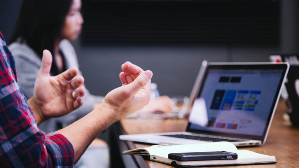 Top 3 Harvard online courses for managers and aspiring executives