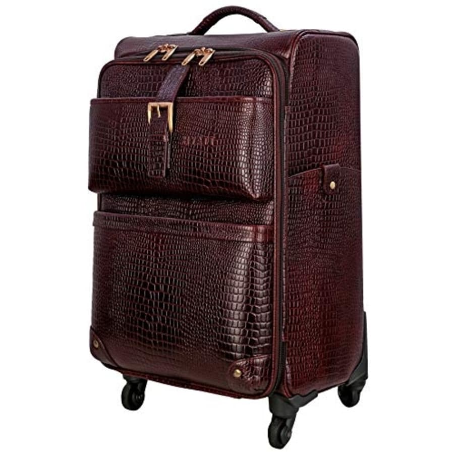 Travel hassle-free with the best leather suitcases that are spacious, durable and stylish