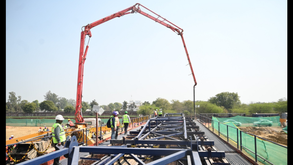 UPMRC begins U-girder casting for Agra Metro’s second corridor